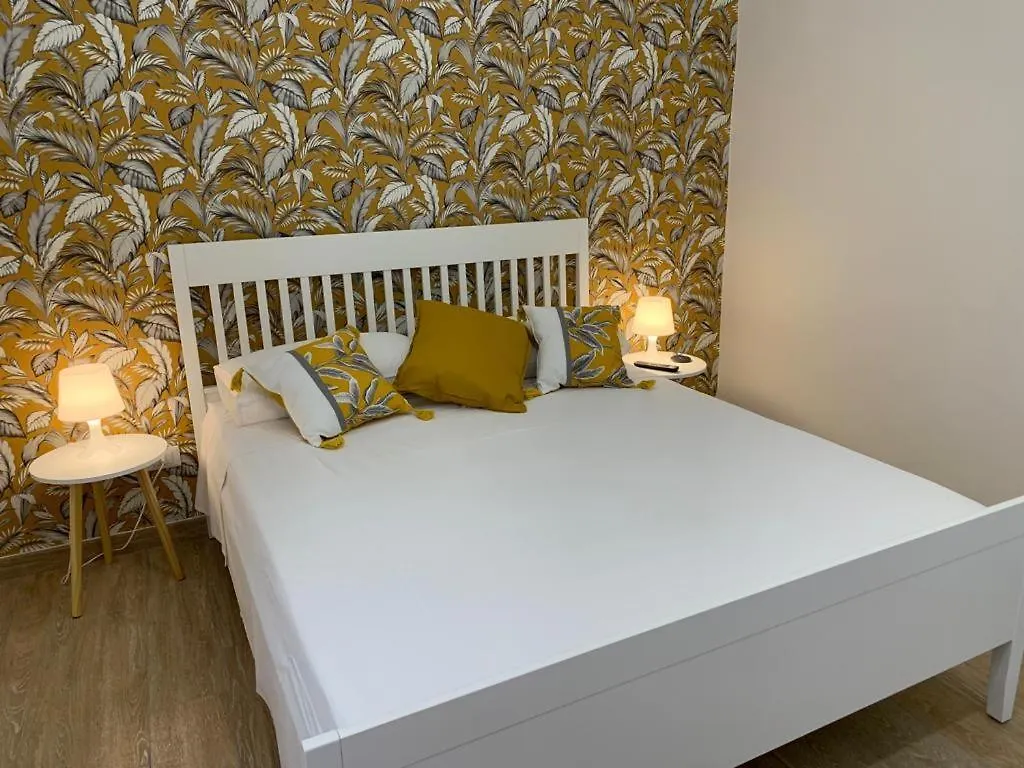 Apartament Donna Luisa-Catania Charming 0*, Katania